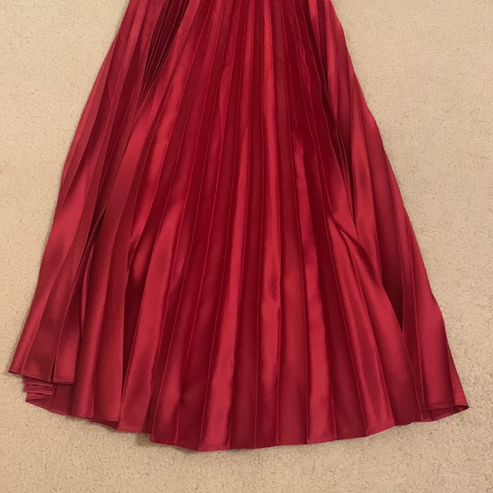 Laundry red pleated dress - Picture 3 of 5